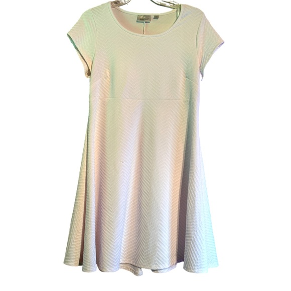 Avenue A-Line Chevron Dress - Picture 2 of 5